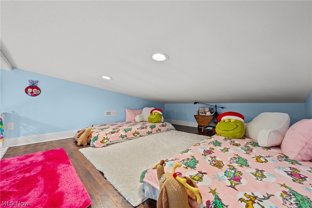 Old Homestead-On-The-Lake Sub - Residential