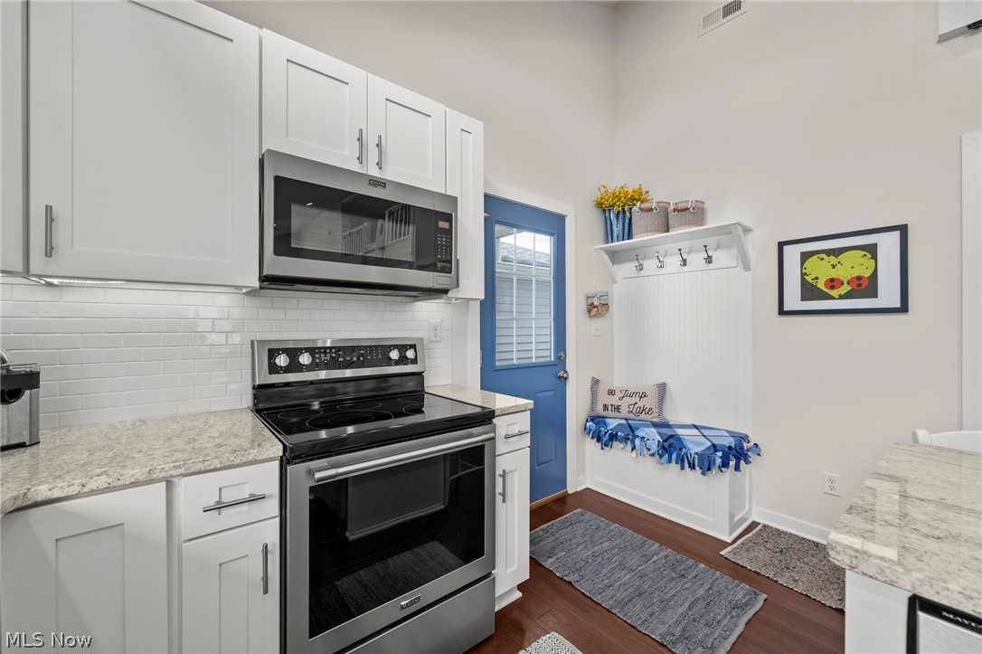 Old Homestead-On-The-Lake Sub - Residential