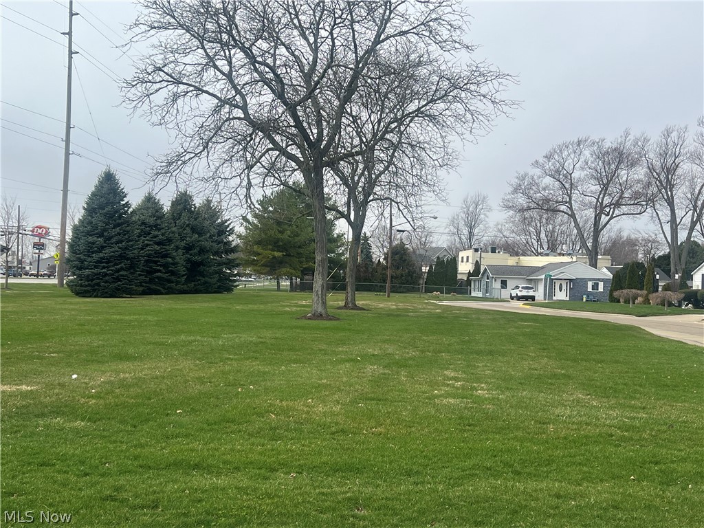Old Homestead-On-The-Lake Sub - Residential