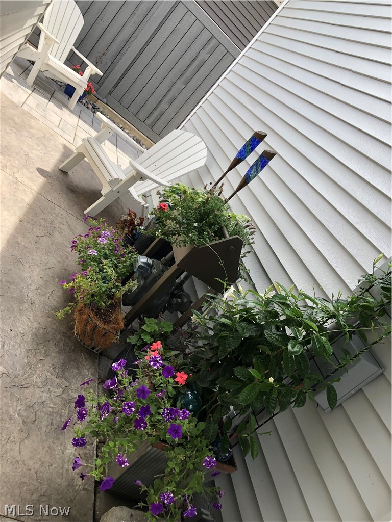 Old Homestead-On-The-Lake Sub - Residential