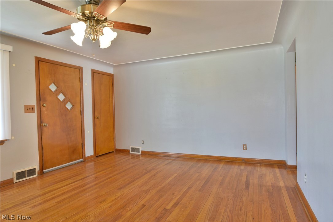 Guaranteed Inv Co 01 - Residential