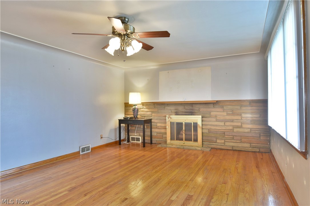 Guaranteed Inv Co 01 - Residential