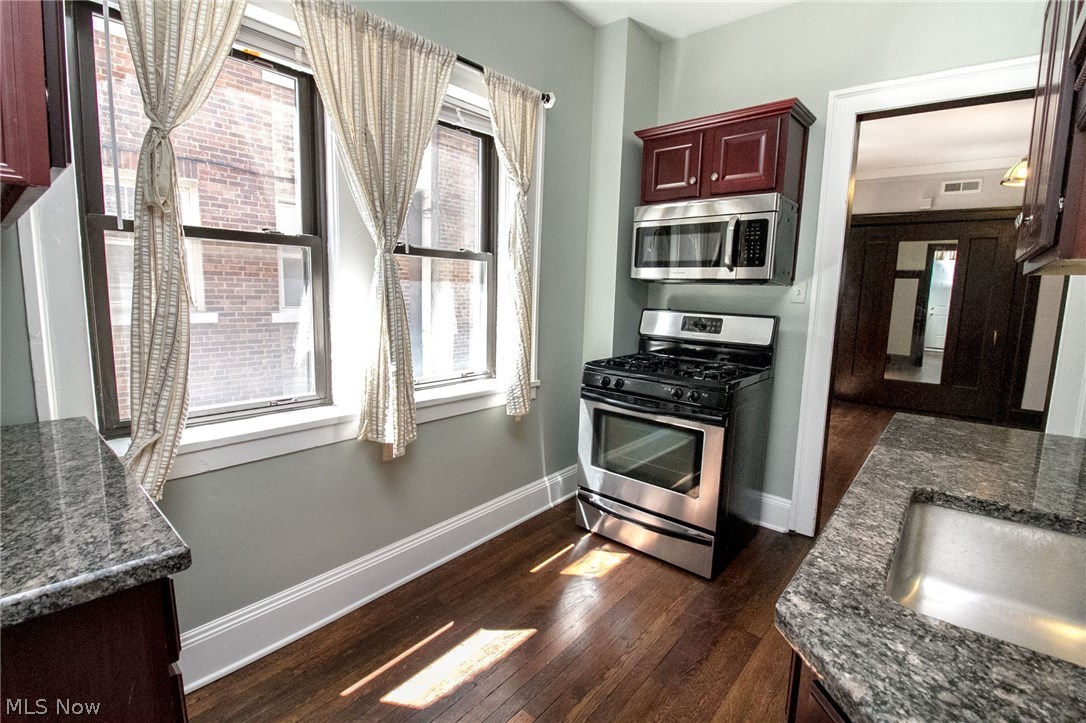 Glenturret Condo Ph I - Residential