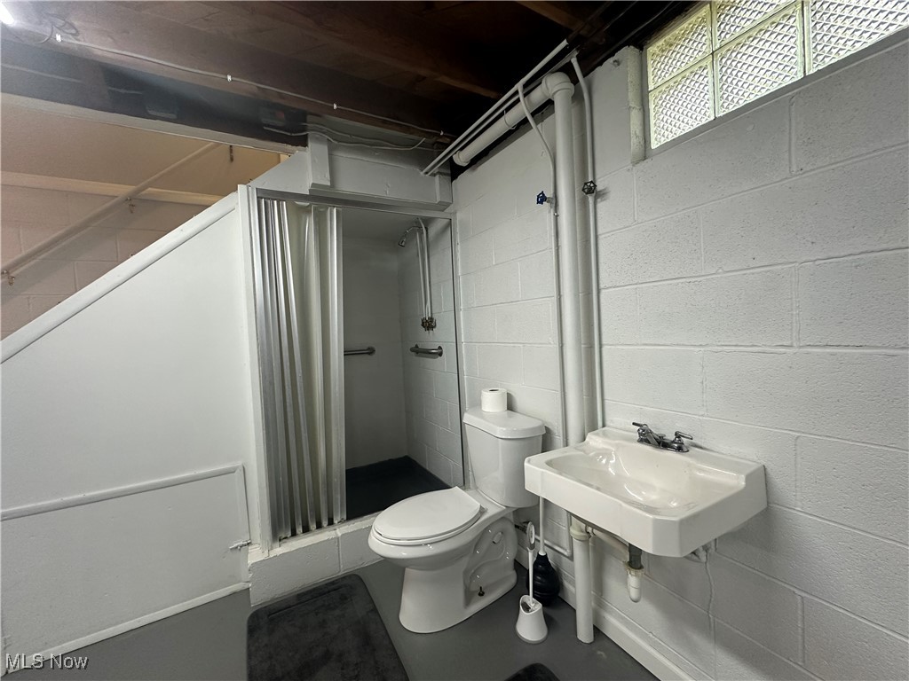 Shaw East Ave Allotment - Residential