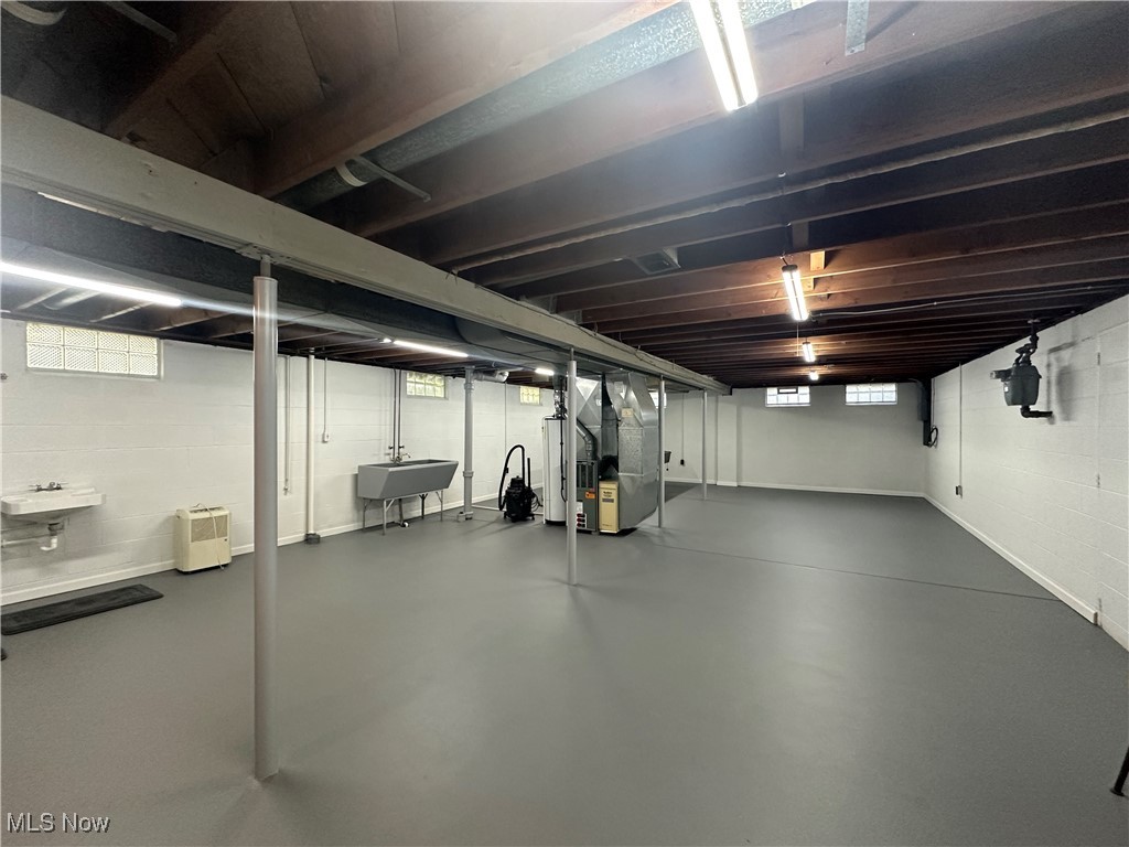 Shaw East Ave Allotment - Residential