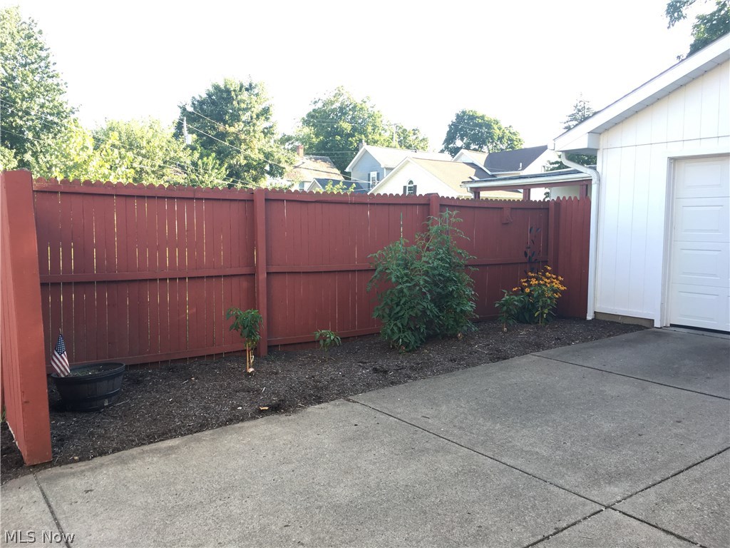 Uhrichsville - Residential