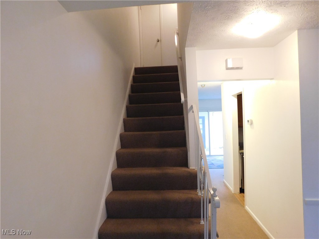 Deepwood Condo - Residential