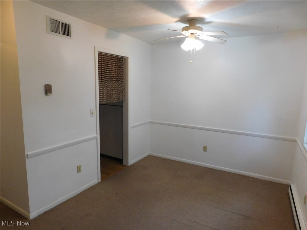 Deepwood Condo - Residential