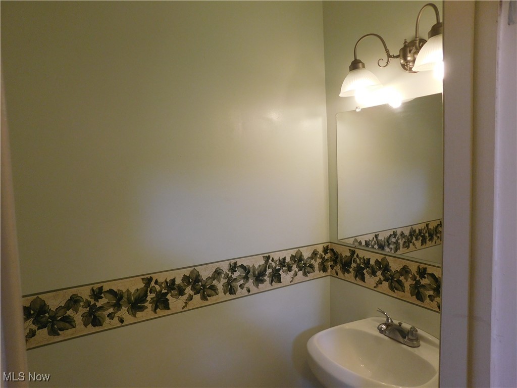 Deepwood Condo - Residential