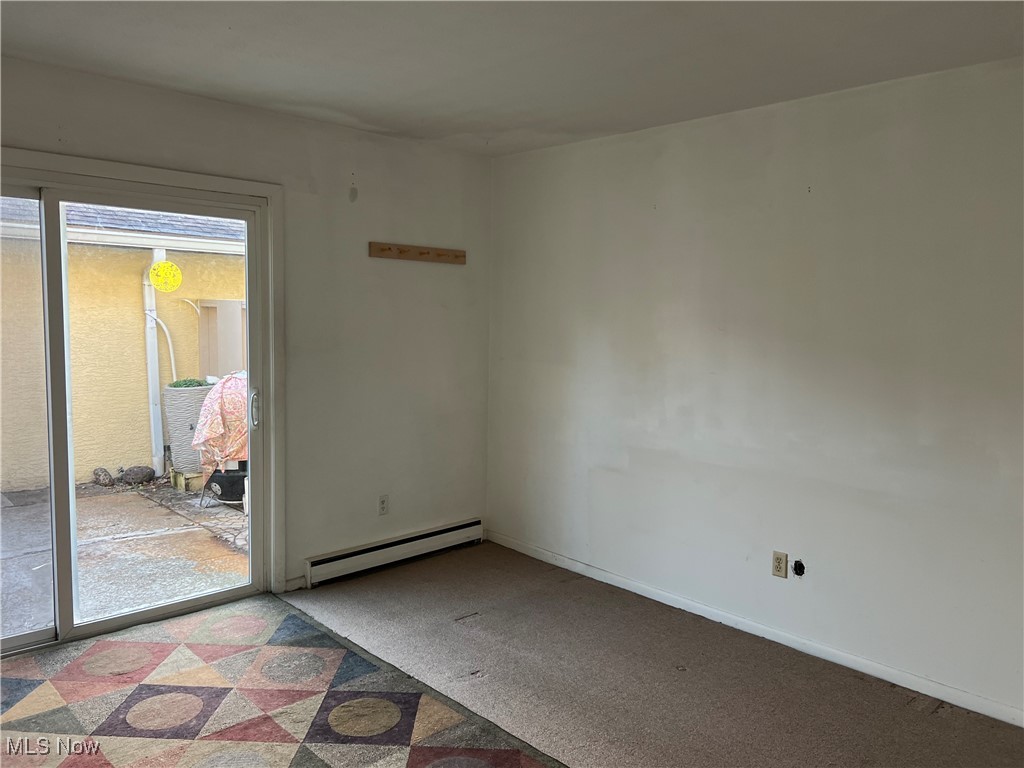 Deepwood Condo - Residential