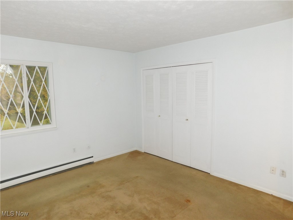 Deepwood Condo - Residential