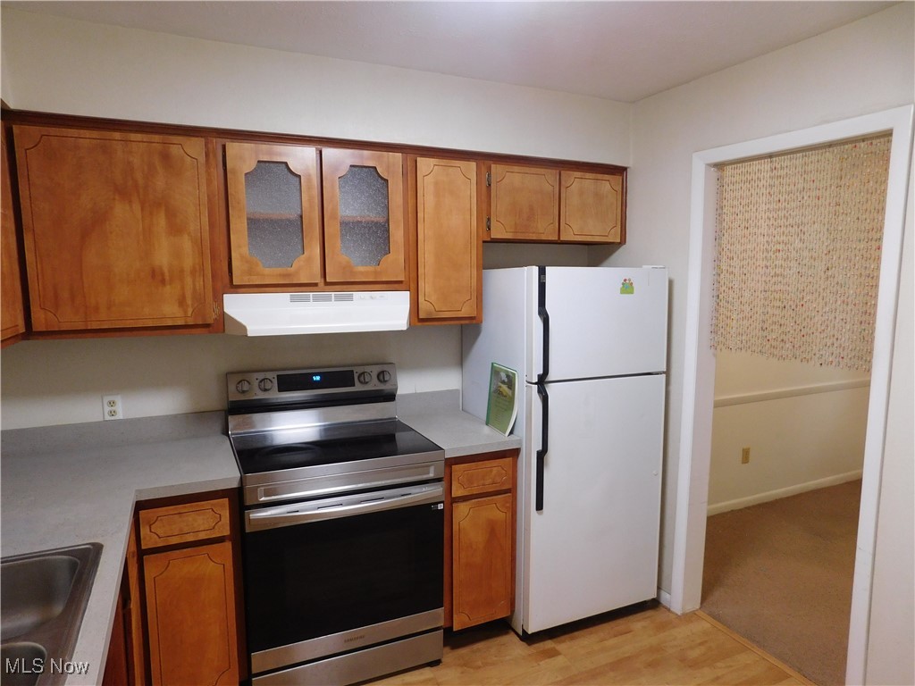 Deepwood Condo - Residential