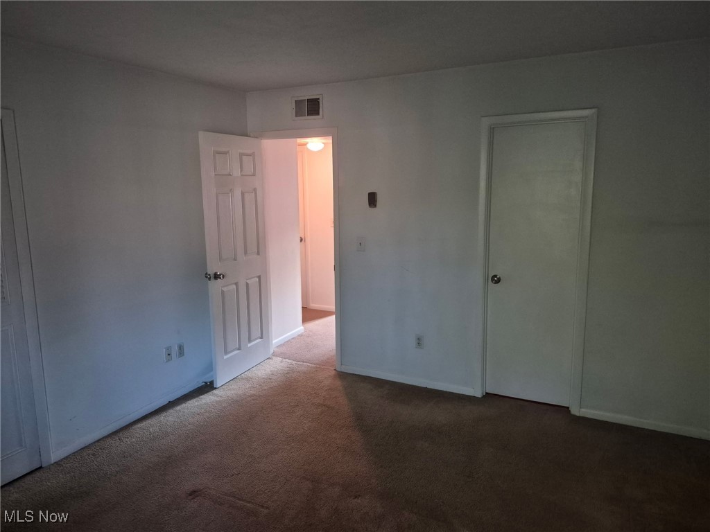 Deepwood Condo - Residential