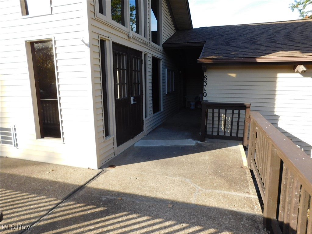 Deepwood Condo - Residential