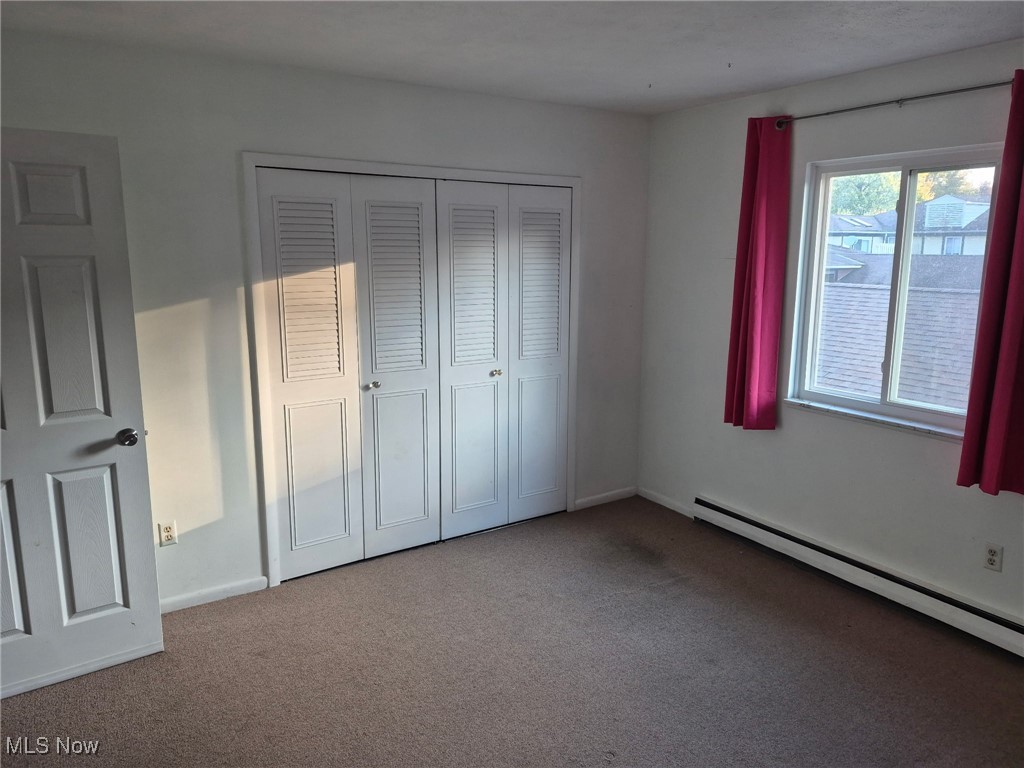 Deepwood Condo - Residential