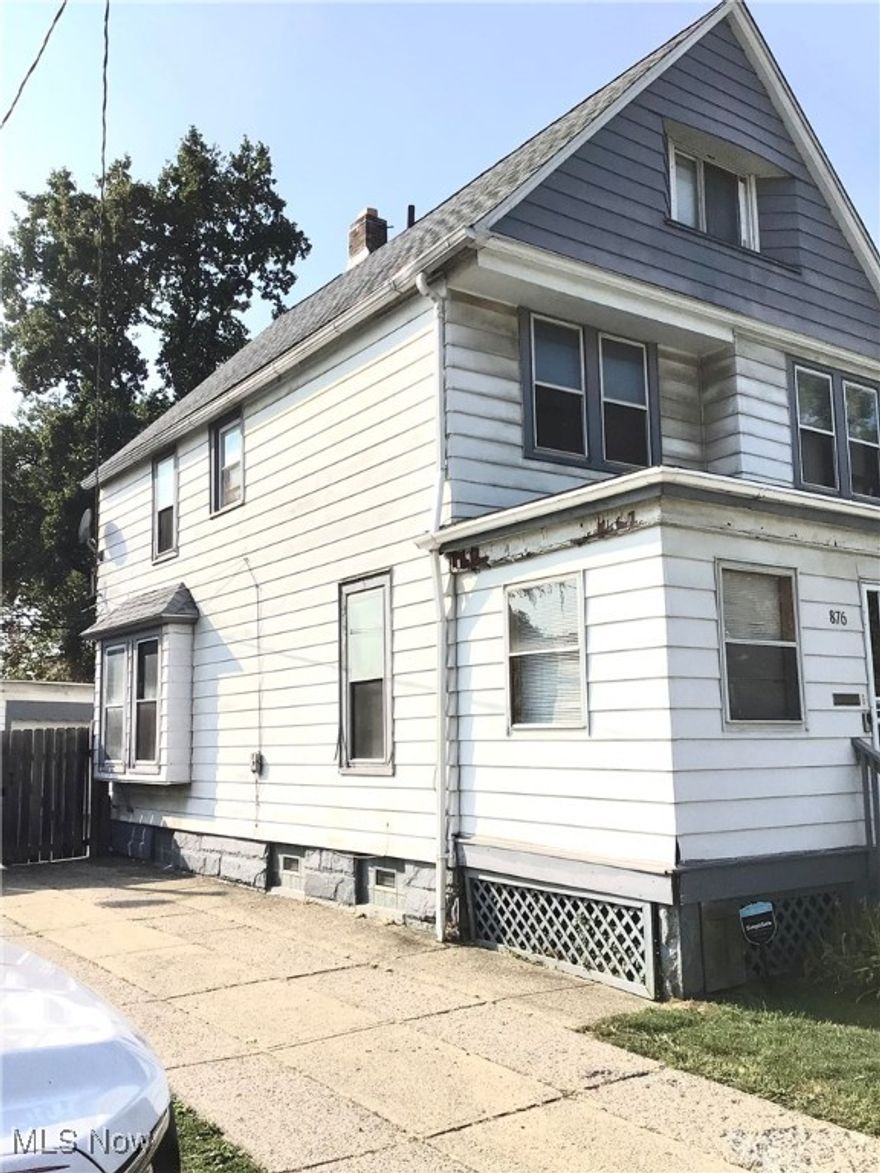 Welcome to 876 East 73rd, a lovely well maintained, spacious 4 bedroom Colonial! It features a living room, dining room, kitchen and bonus room on the first floor, 4 nice-sized bedrooms and full bath on the second, with additional living space and full bath on the 3rd floor. Roof 4 years old, furnace, 2 years old and hwt 4 years old. All appliances stay. Looking for great living space? From the enclosed porch to the fenced in backyard, you don't want to miss this Gem!