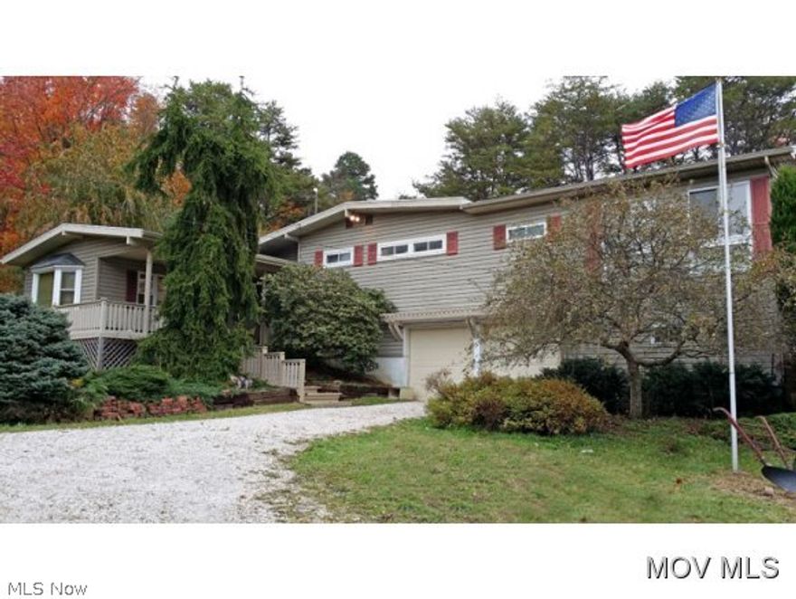 Private setting, beautiful laying ground.  Many updates including: 1st flr MBR suite in 2009, 2nd level family room 2009.  Beautiful hickory custom kitchen  & hickory floor in 2009.  BA's updated 2009, 30 yr 3 diminsional roof in 2011, GFA & CA in 8/2010.  New Areator system & leach field in 2011.  This home has so much to offer.  Plat on line.  Elem: Coolville Elementary  Elem/Bus: Y  JrHigh: Federal Hocking  JrHigh/Bus: Y  High: Federal Hocking High School  High/Bus: Y  Fire: VOL  Police: SHF  PossFreeGas: N  ;SQFT=Fin L1:904, Fin L2:1054, Fin Bsmt:433, Fin Above:1958, Fin Total:2391, Unfin Bsmt:815, Unfin Above:815;GAR= 2 Car Built In