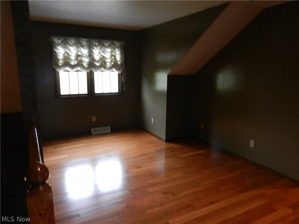 Macintosh Farms - Residential Lease