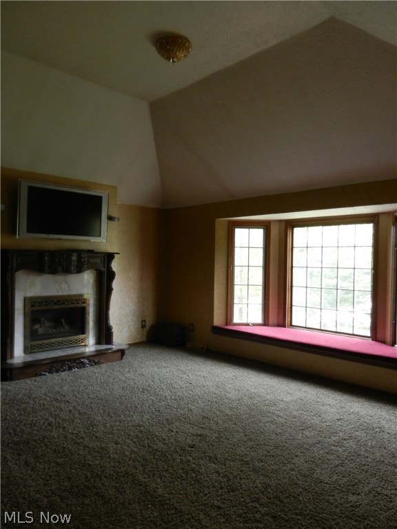 Macintosh Farms - Residential Lease