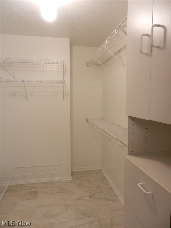 Macintosh Farms - Residential Lease