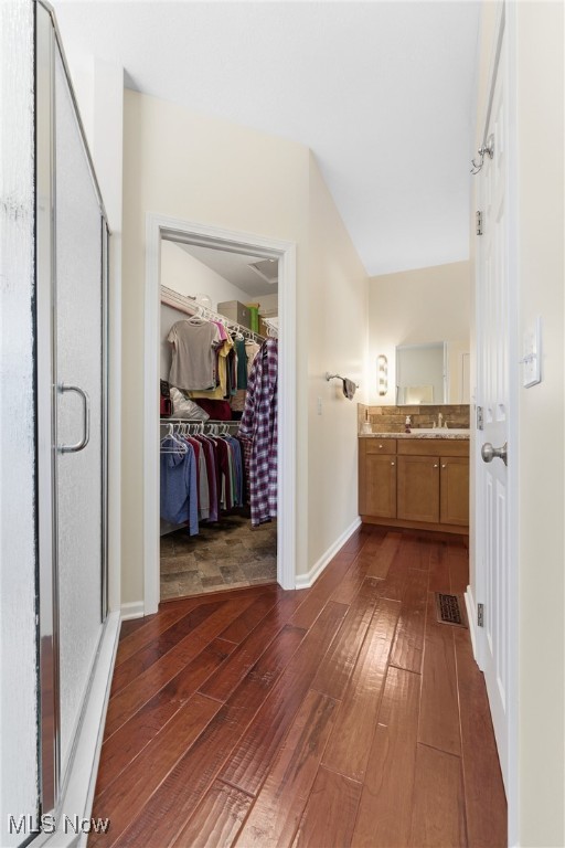 Burnham Hills 03 - Residential