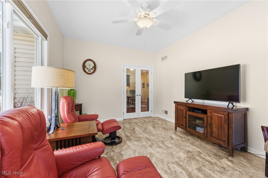 Burnham Hills 03 - Residential