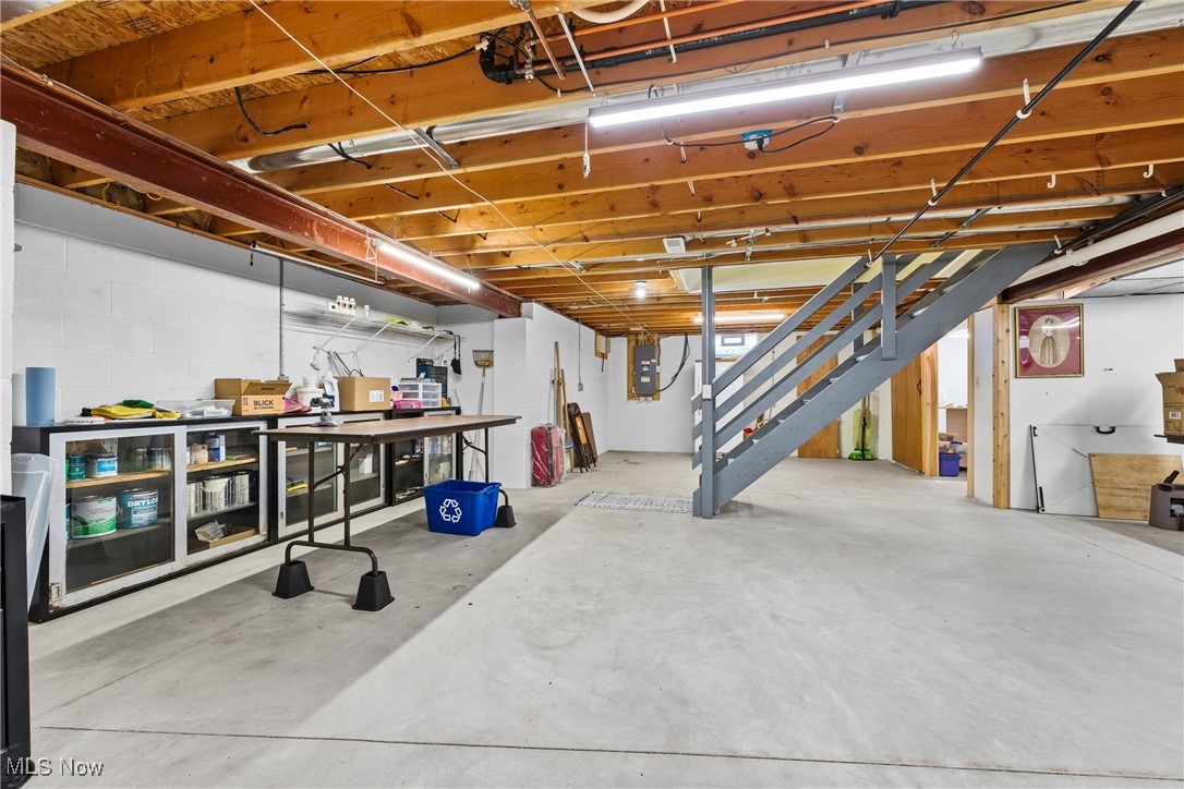 Burnham Hills 03 - Residential