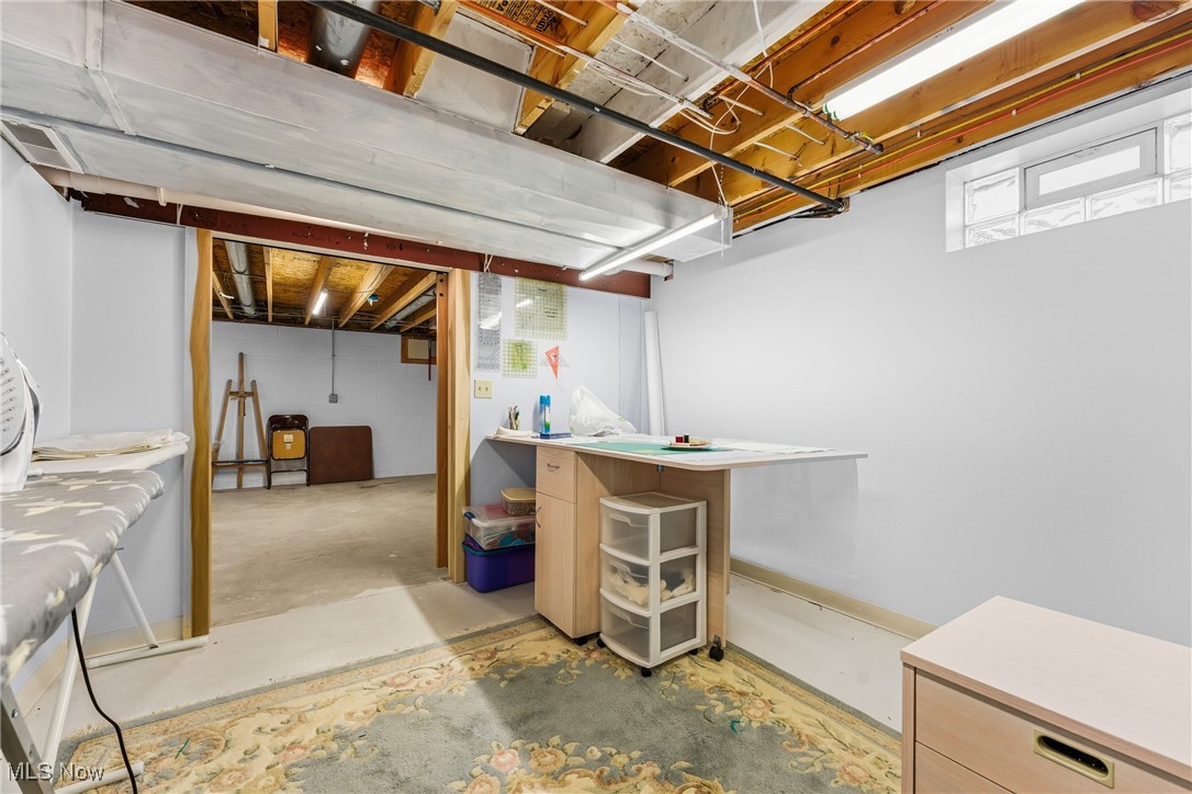 Burnham Hills 03 - Residential