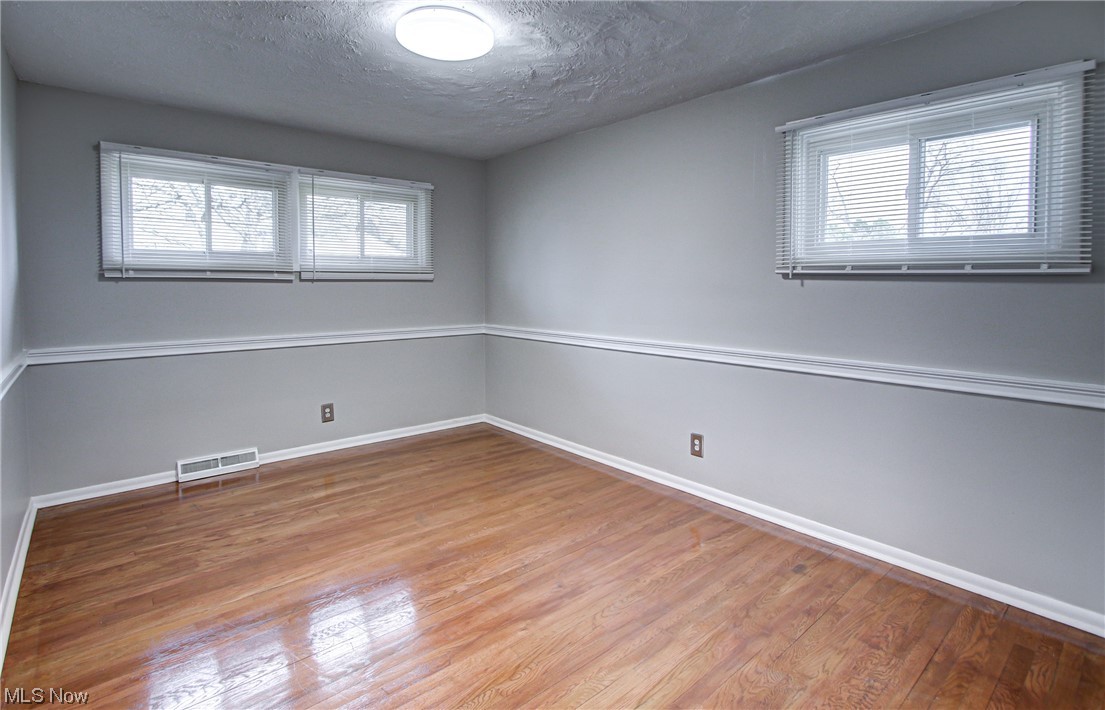 Garfield Vly - Residential