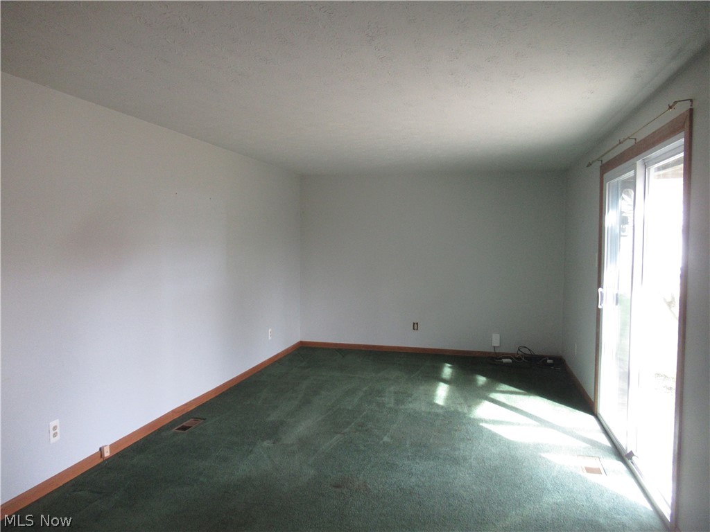 Meanderwood 01 - Residential