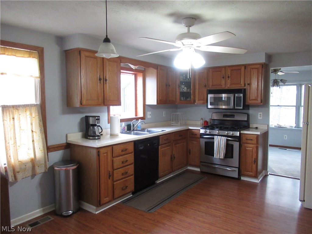 Meanderwood 01 - Residential