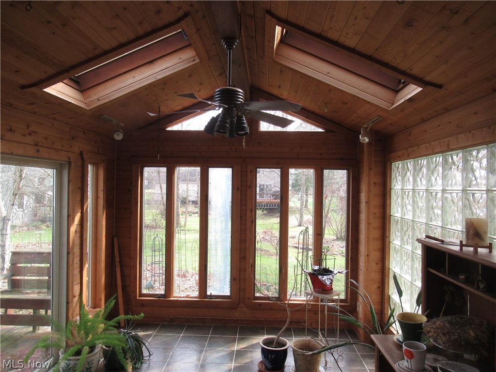 Meanderwood 01 - Residential