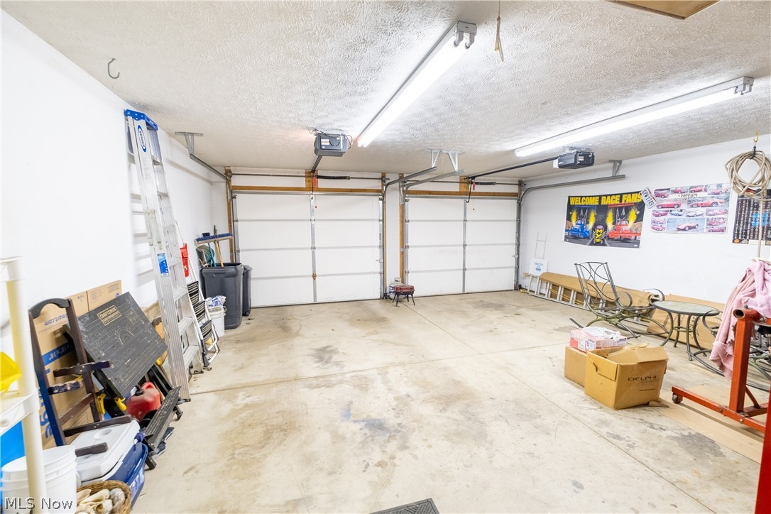 Lake Pointe III - Residential