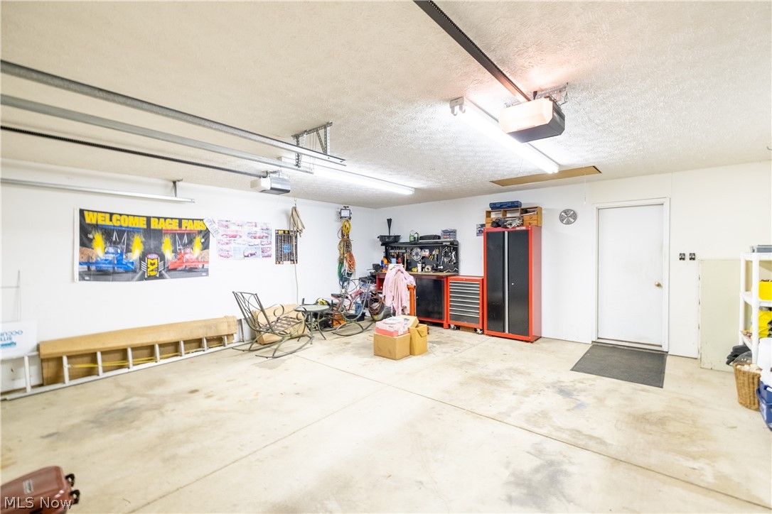 Lake Pointe III - Residential