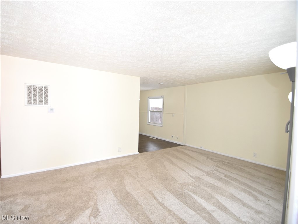 Oakview Manor - Residential