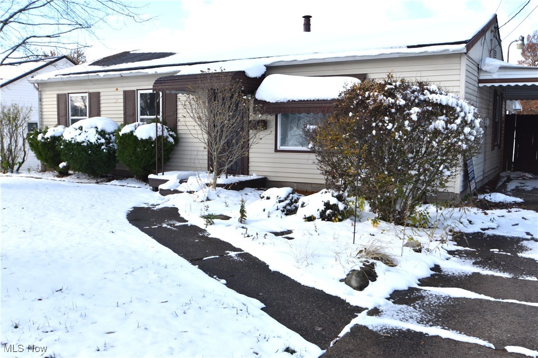 Oakview Manor - Residential