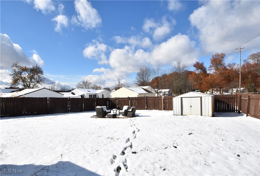 Oakview Manor - Residential