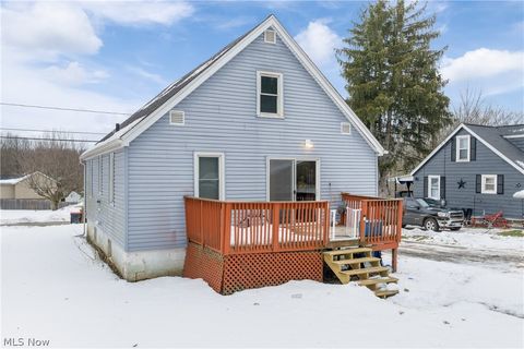 Tiny photo for 534 Ohio Avenue, Ravenna, OH 44266 (MLS # 5186426)