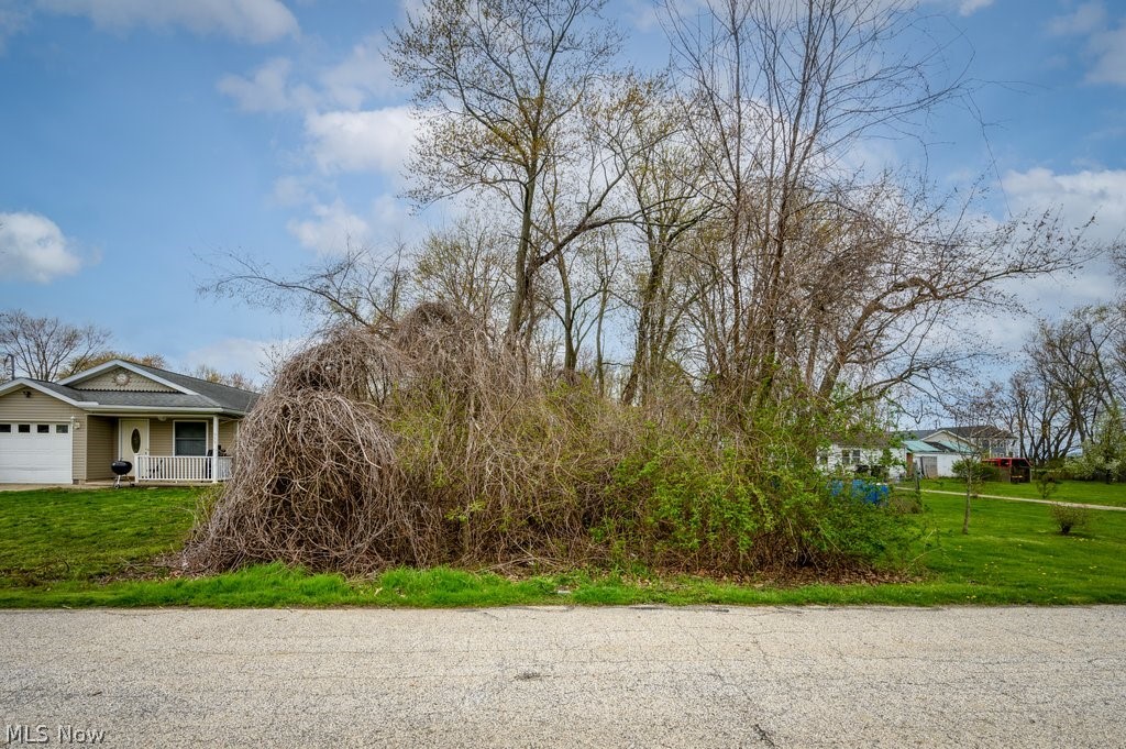 Midway Boulevard, Painesville, Ohio image 2