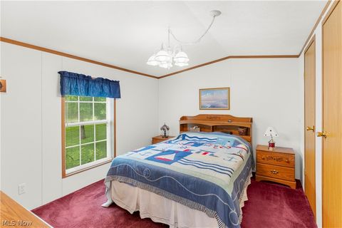 Tiny photo for 6886 Lindsley Avenue, Andover, OH 44003 (MLS # 5221530)