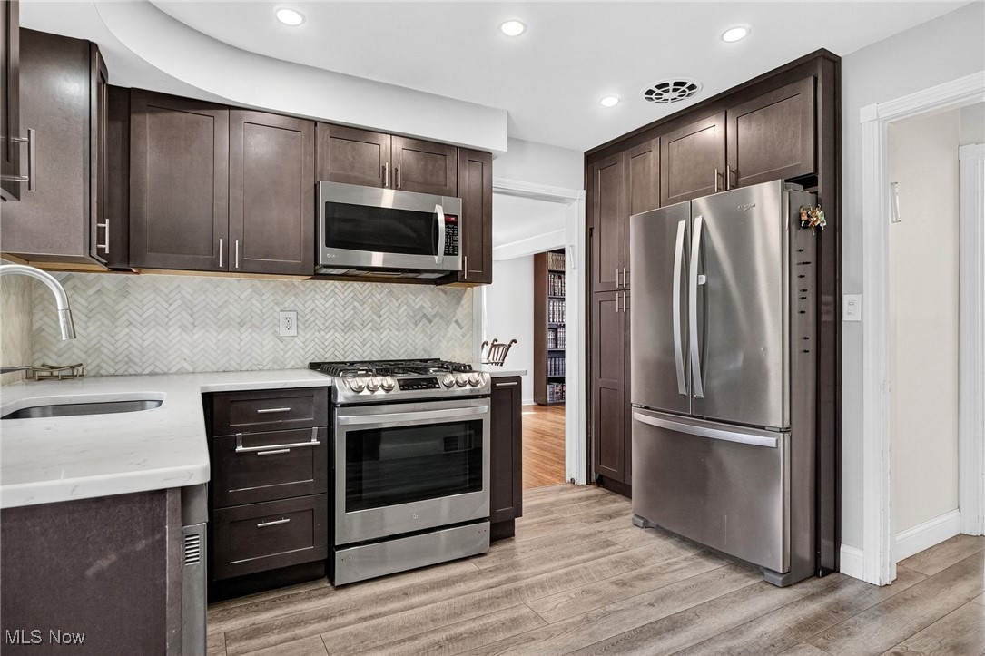 Taylor Mayfield Companys Seve - Residential