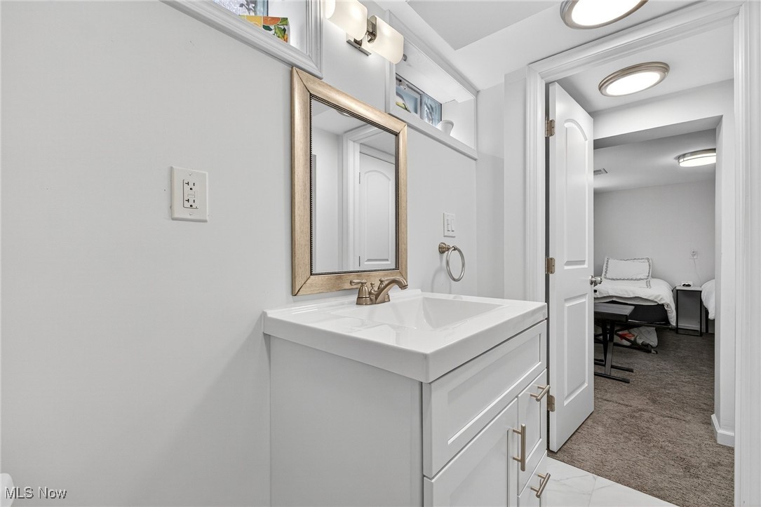 Taylor Mayfield Companys Seve - Residential