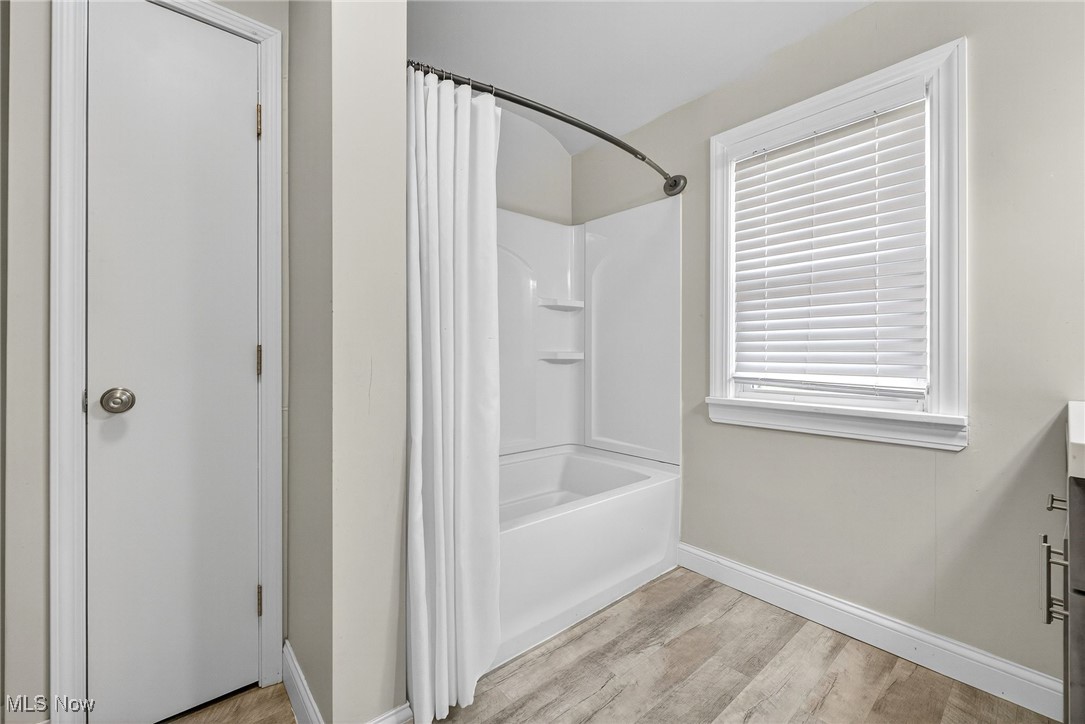 Taylor Mayfield Companys Seve - Residential
