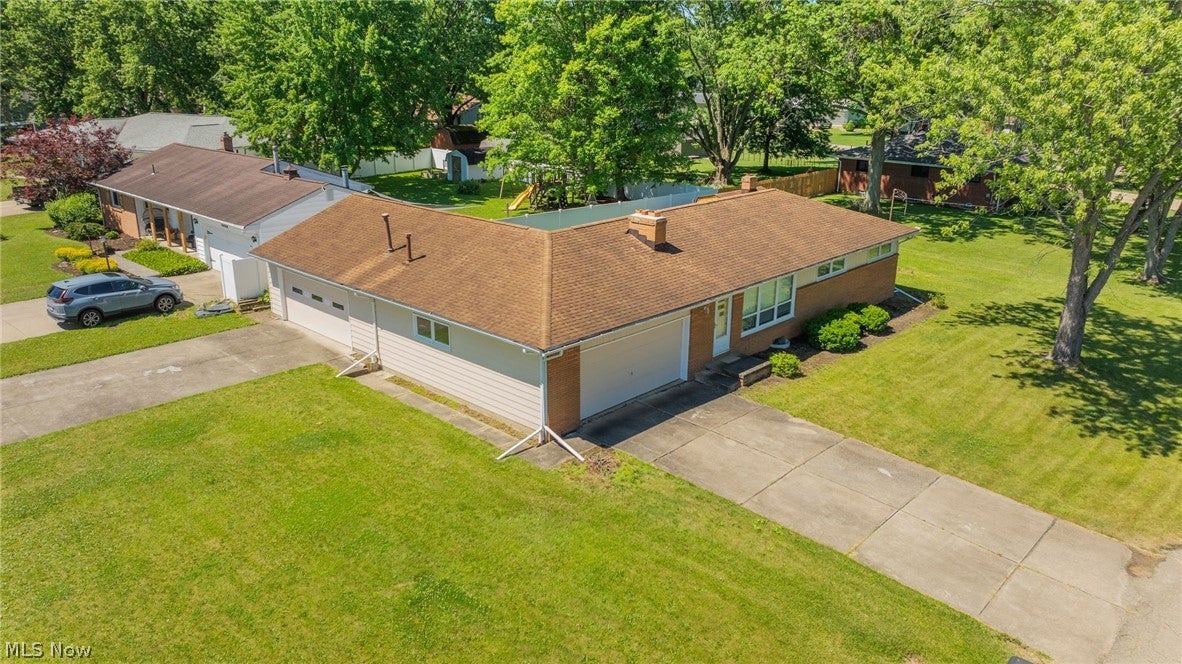 253 Earl Drive NW