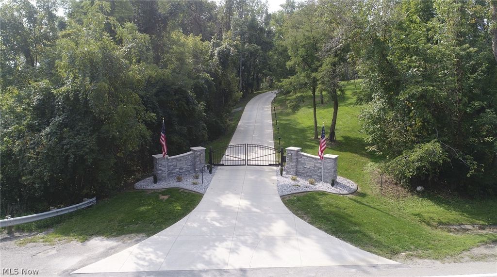 Photo of 38510 National Road, Bethesda, OH 43719 (MLS # 5192528)