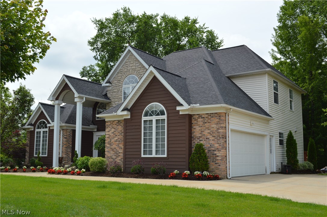 Macintosh Farms - Residential