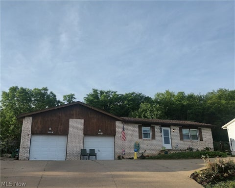 Multifamily For Sale - 1055 Kerns Drive<br/> Bolivar, OH 44612