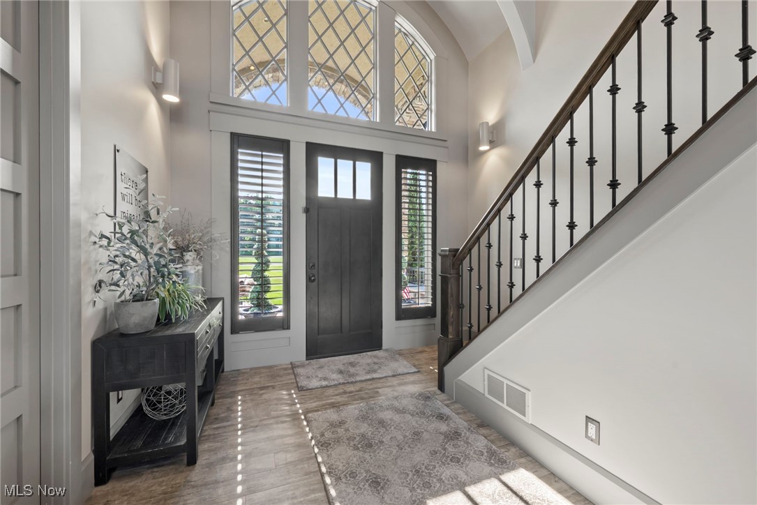 455 Via Avellino Street