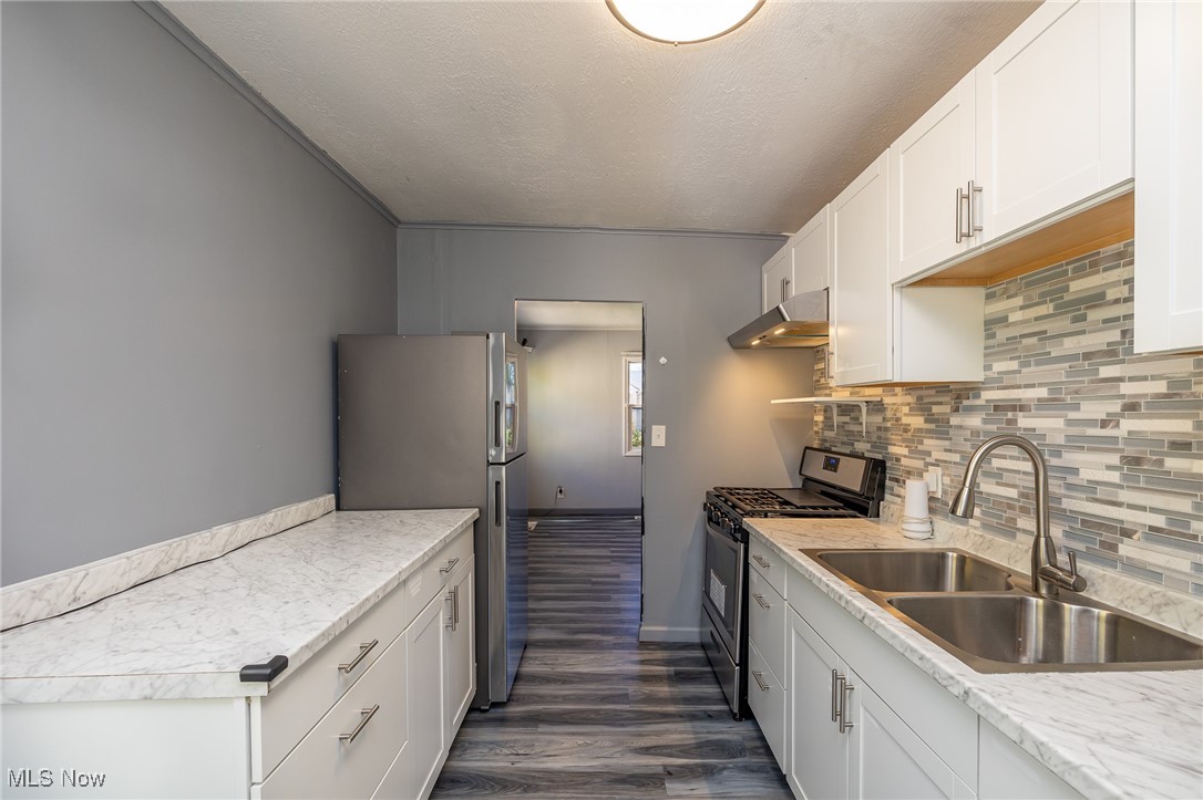 John W Taylors Avondale Park Al - Residential