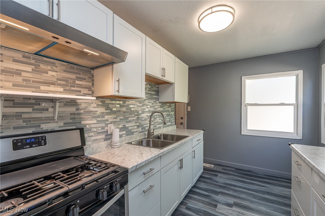 John W Taylors Avondale Park Al - Residential